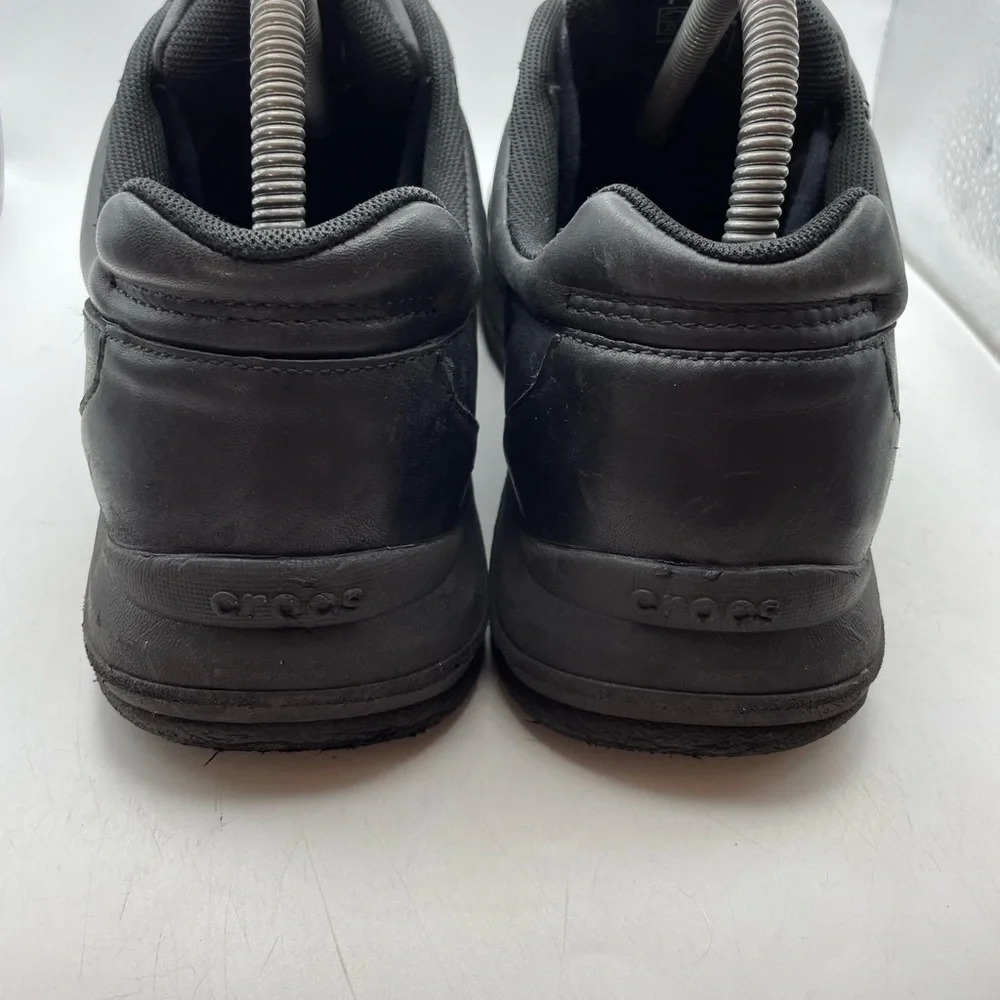Crocs Slip Resistant black leather mens work sneakers size 8